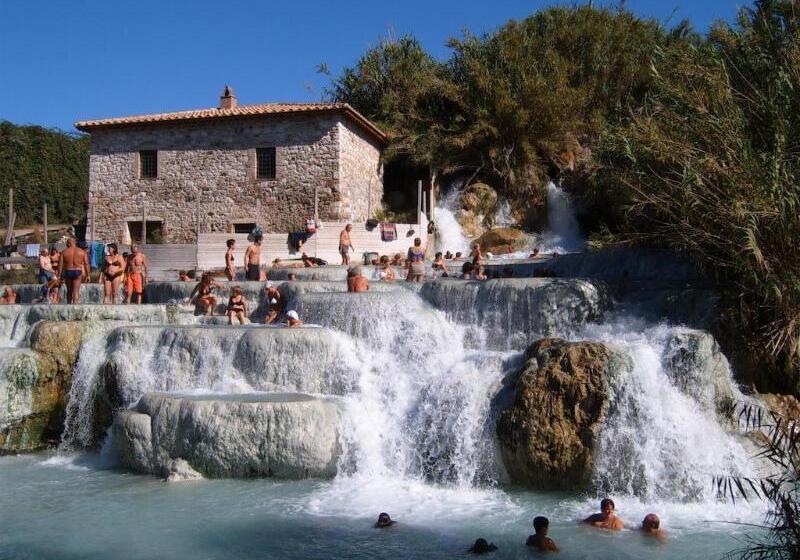 בית מלון כפרי Saturnia Tuscany