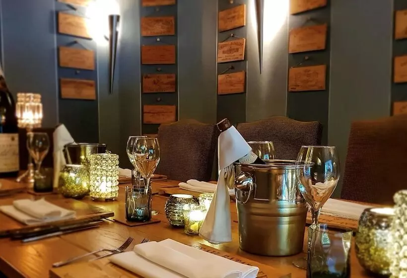 هتل Shibden Mill Inn