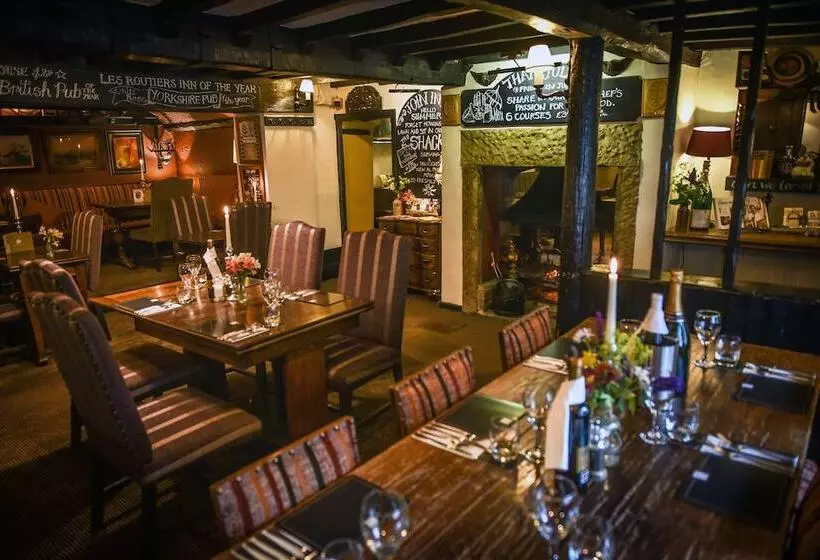 هتل Shibden Mill Inn