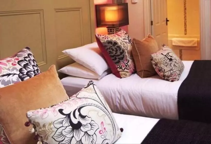 هتل Shibden Mill Inn