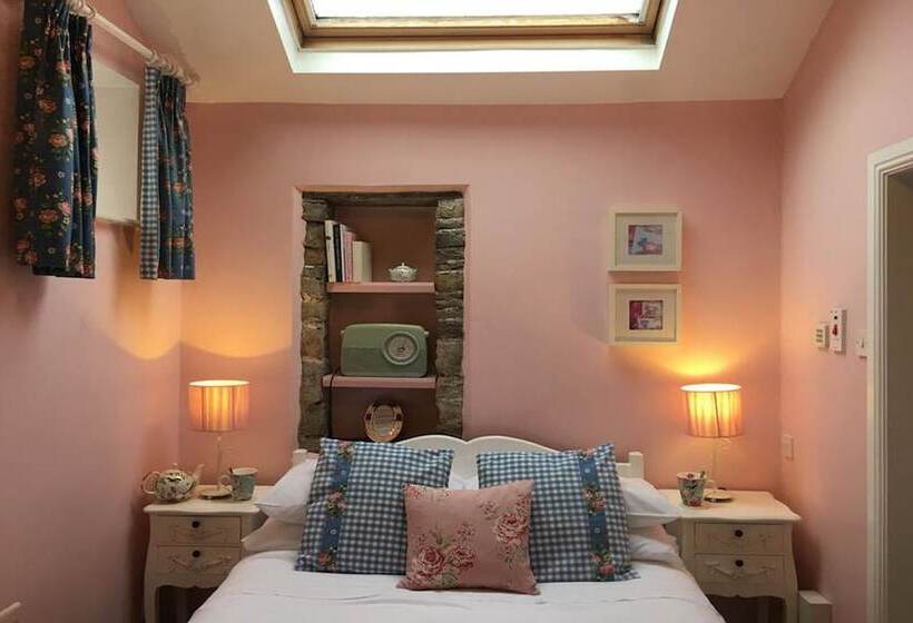 فندق Shibden Mill Inn