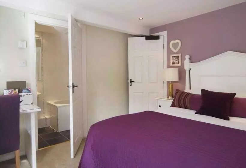 هتل Shibden Mill Inn