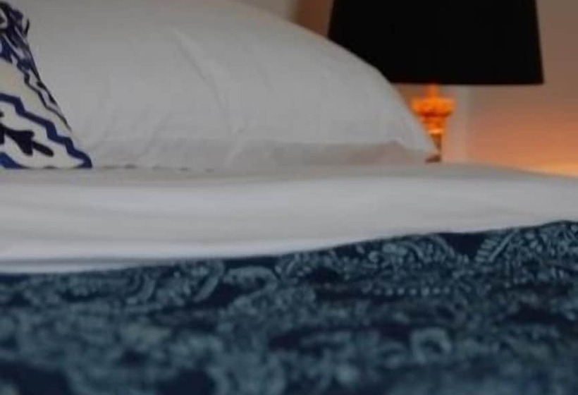 فندق The Bridge House