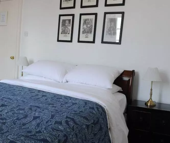 فندق The Bridge House