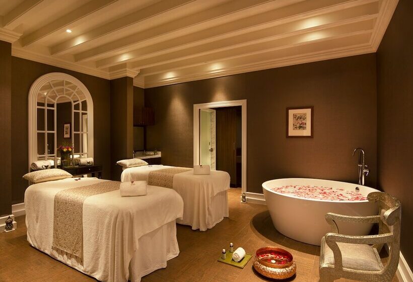 Hotel Gateway Madurai