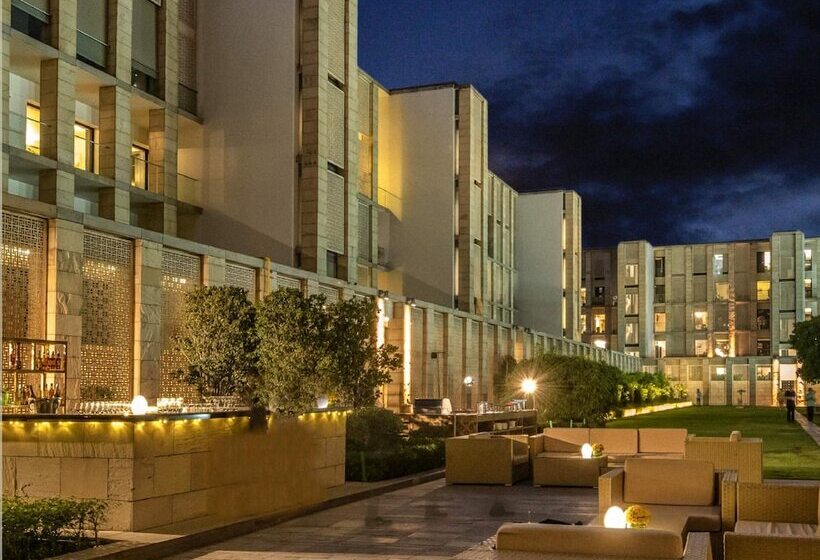 The Lodhi – A Member Of The Leading Hotels Of The World