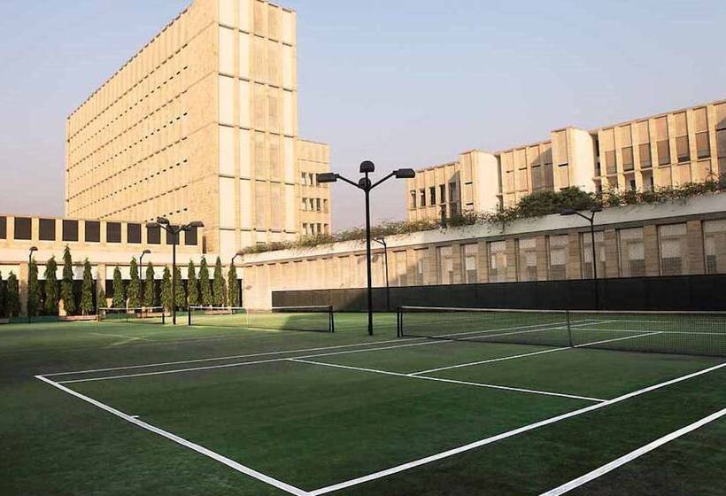 The Lodhi – A Member Of The Leading Hotels Of The World