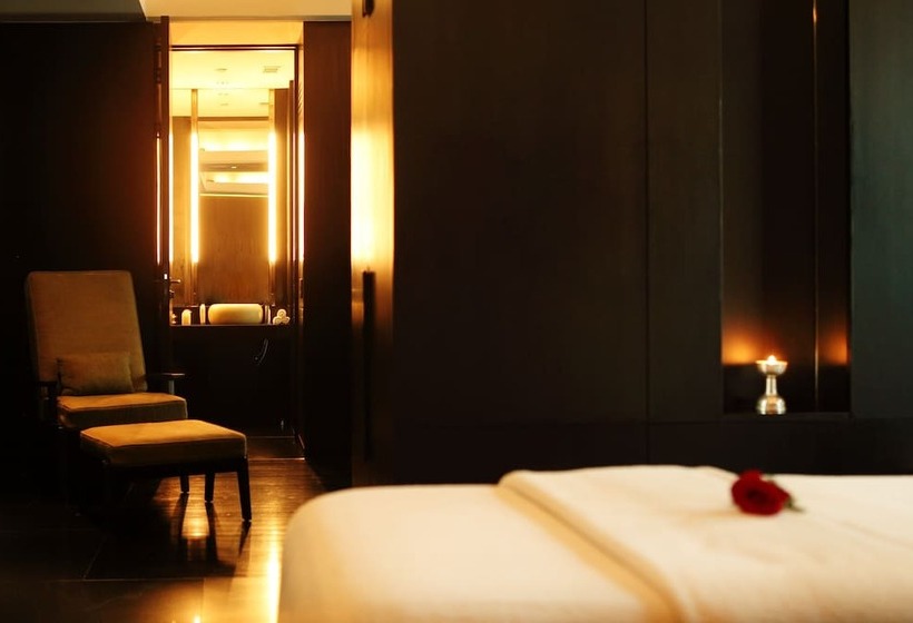 The Lodhi – A Member Of The Leading Hotels Of The World