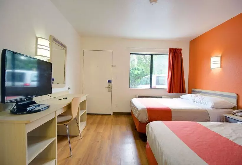 Motel 6 Lantana West Palm Beach, Fl