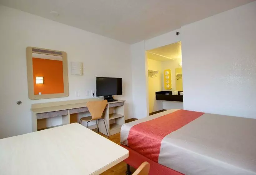 Motel 6 Lantana West Palm Beach, Fl