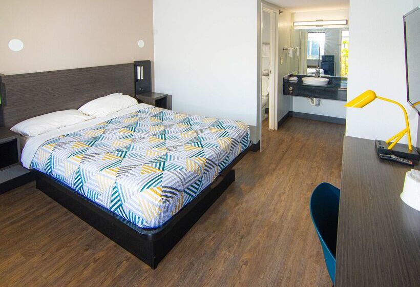 Motel 6 Lantana West Palm Beach, Fl