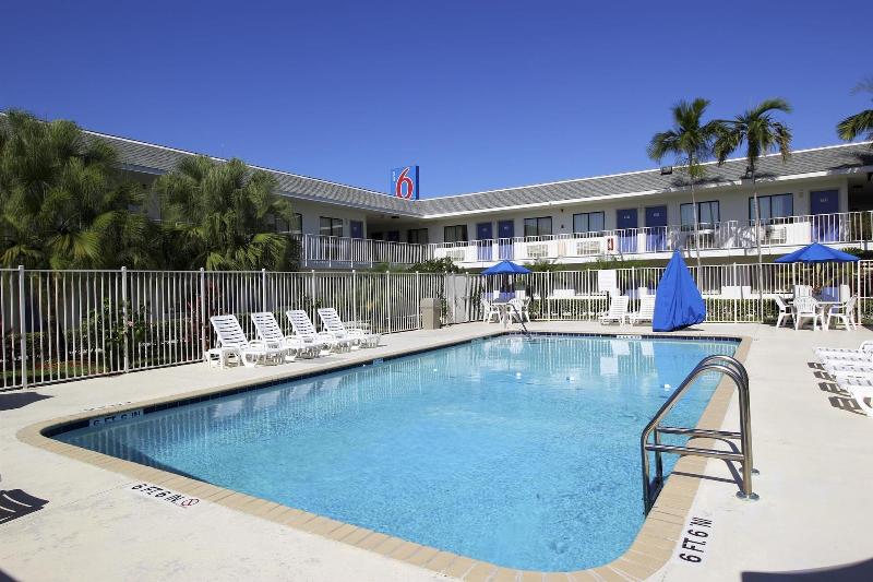 Motel 6 Lantana West Palm Beach, Fl