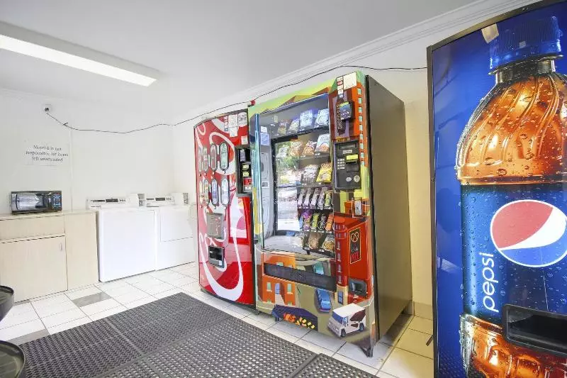 Motel 6 Lantana West Palm Beach, Fl