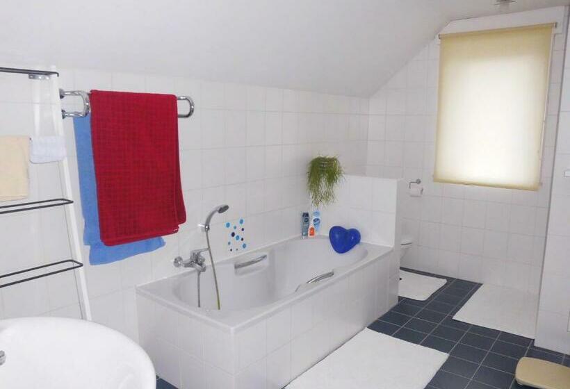 住宿加早餐  Chez Paul