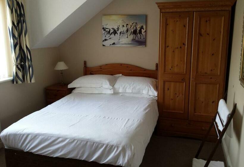 تختخواب و صبحانه Glenade