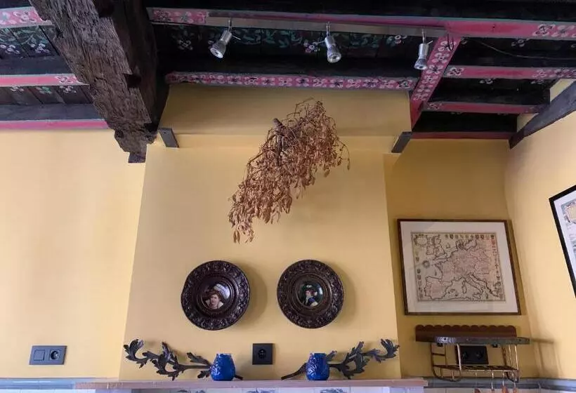 تختخواب و صبحانه House Le Prince D Anvers