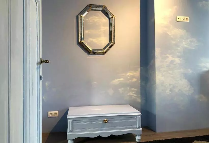 تختخواب و صبحانه House Le Prince D Anvers