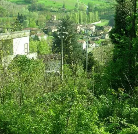 Aamiaismajoitus (B&B) La Torretta   Cerreto Grue