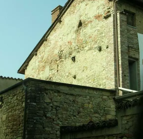 Aamiaismajoitus (B&B) La Torretta   Cerreto Grue