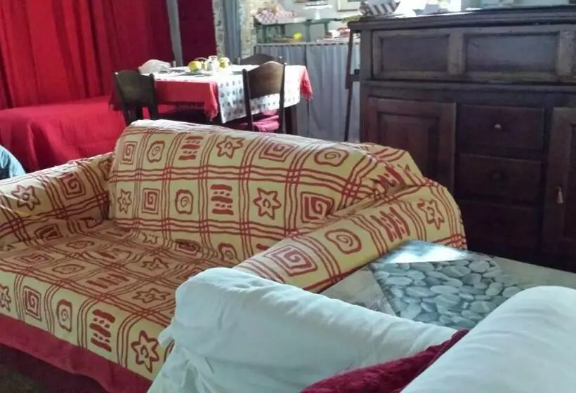 Aamiaismajoitus (B&B) La Torretta   Cerreto Grue