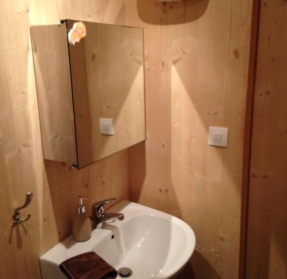 住宿加早餐  Chambre D Hôte Maison De L Amitié