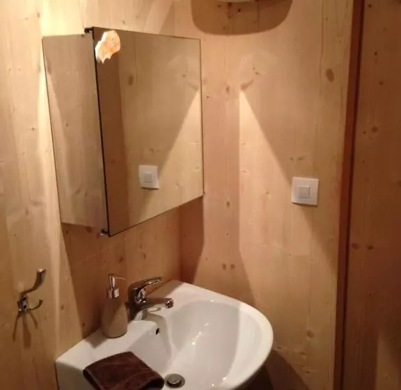 Aamiaismajoitus (B&B) Chambre D Hôte Maison De L Amitié