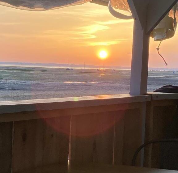 住宿加早餐  Chambre D Hôte Maison De L Amitié