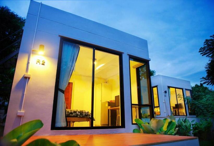 مبيت وإفطار Rivercreek Estate