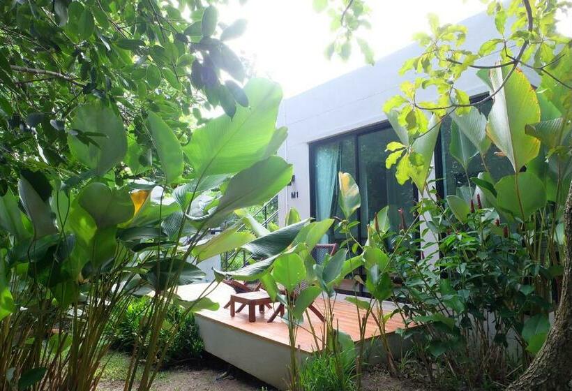 مبيت وإفطار Rivercreek Estate