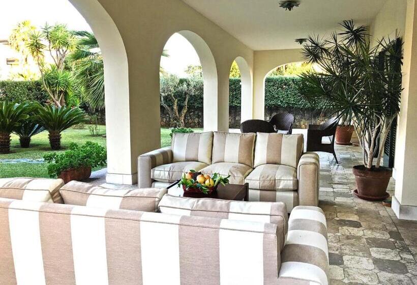 مبيت وإفطار Villa Glicini