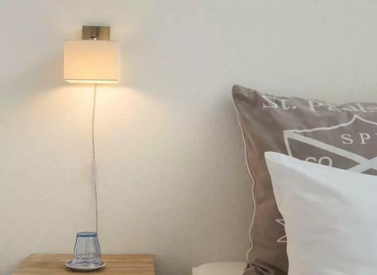 Bed and Breakfast Villa Yburg