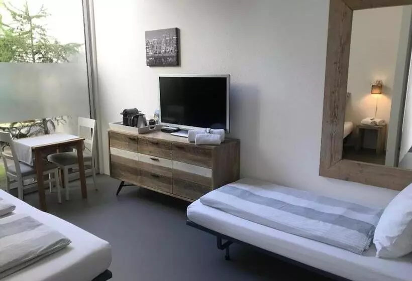 Bed and Breakfast Villa Yburg