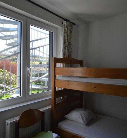 هتل Le Fagotin Youth Hostel