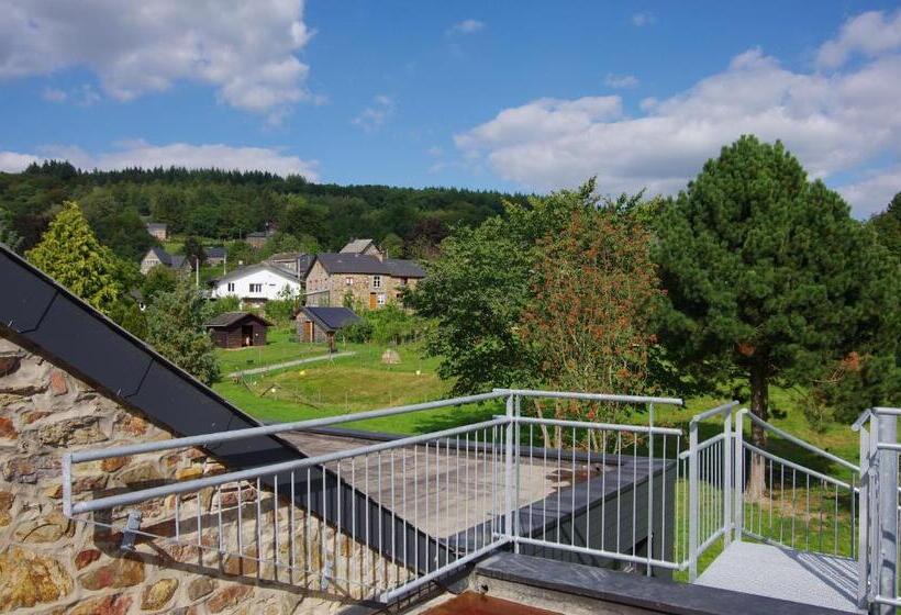 هتل Le Fagotin Youth Hostel