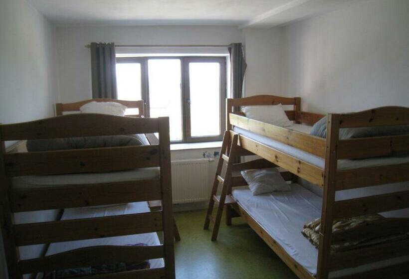 هتل Le Fagotin Youth Hostel