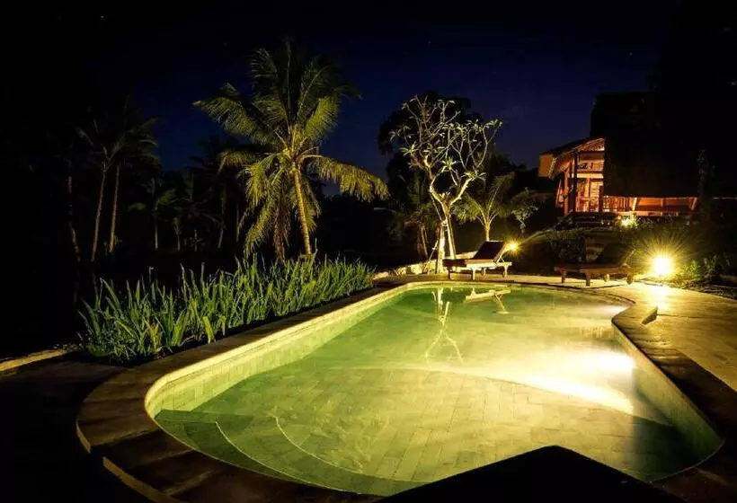 پانسیون Alam Taman Villa