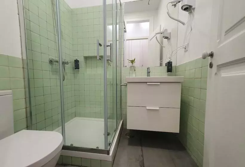 پانسیون Estrela Charming Rooms By Host Point