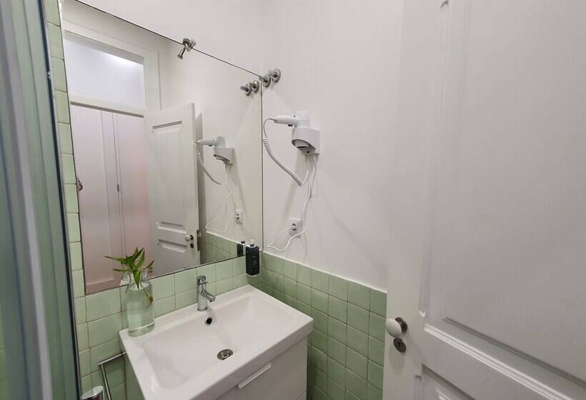 پانسیون Estrela Charming Rooms By Host Point