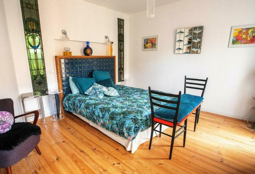 Bed and Breakfast Chambre D Hôtes La Grenade Bleue