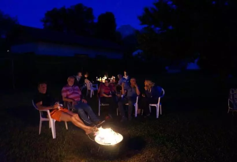 Aamiaismajoitus (B&B) Haus Peter