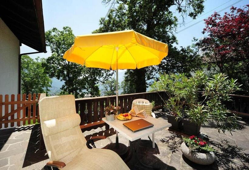 تختخواب و صبحانه Haus Rosengarten