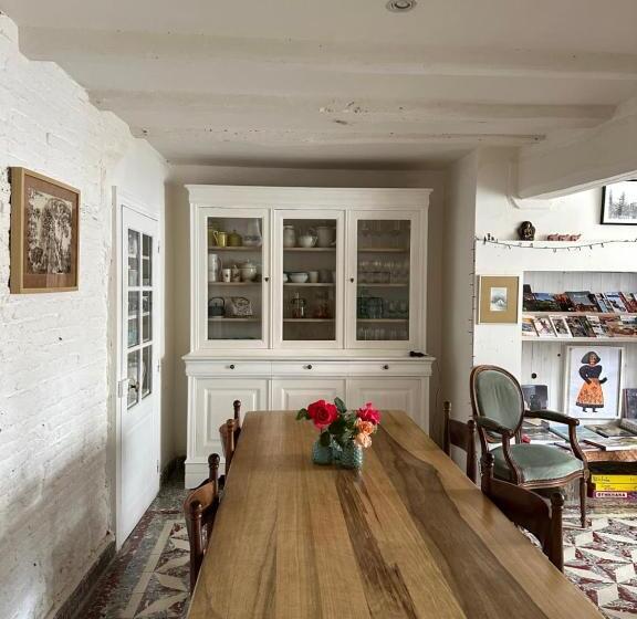 مبيت وإفطار Sûn Chambres D Hôtes