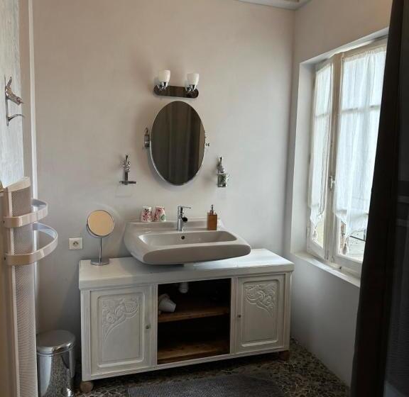 مبيت وإفطار Sûn Chambres D Hôtes