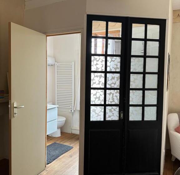 مبيت وإفطار Sûn Chambres D Hôtes