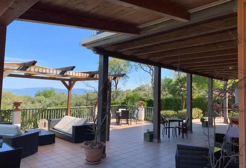 ベッドアンドブレックファースト Villa Zufrò