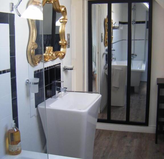 La Passerelle Des Corton B&b