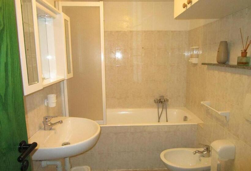 پانسیون Canton 520 Camera Matrimoniale E Appartamento Self Check In