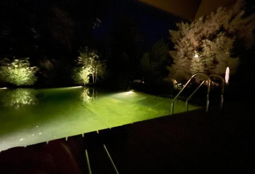 بنسيون Ferienwohnung Landhaus Hohenstein, Schwimmteich, Ruhige Lage