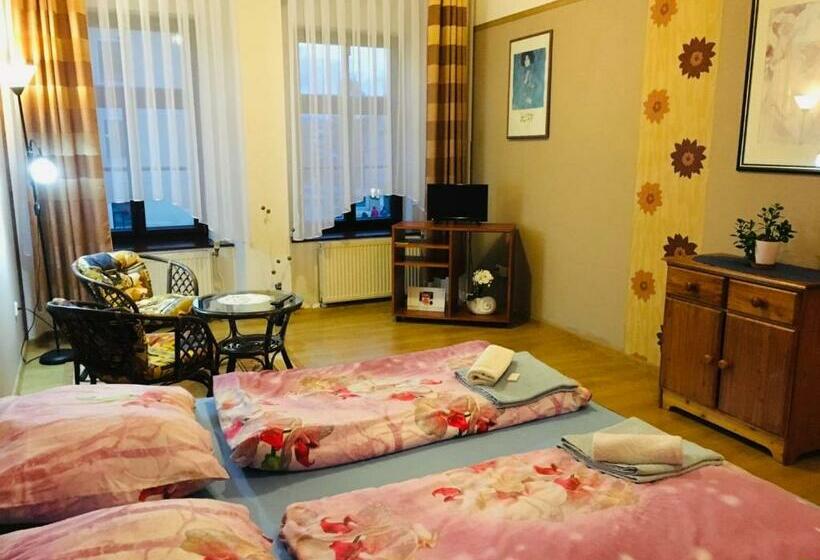 Panzió Penzion U Modrého Zvonku