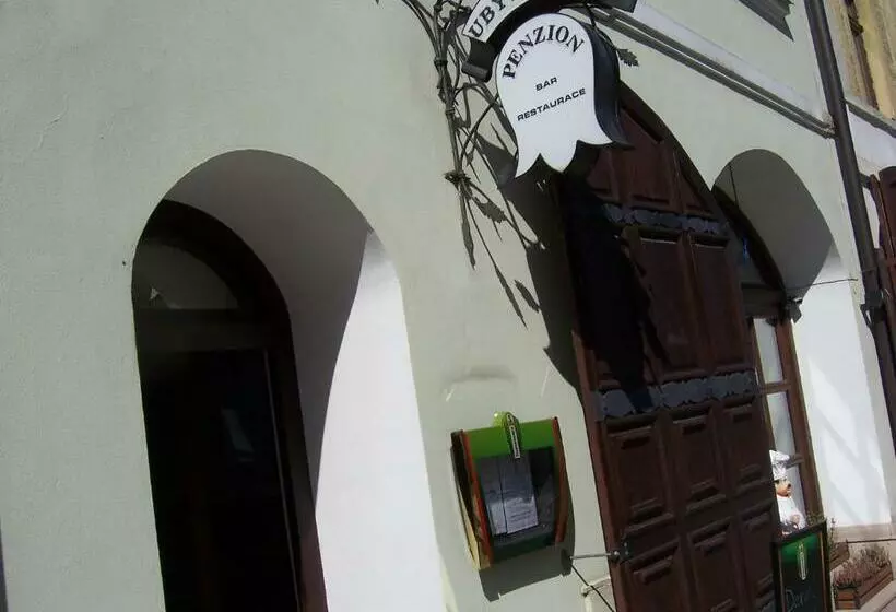 Majatalo Penzion U Modrého Zvonku